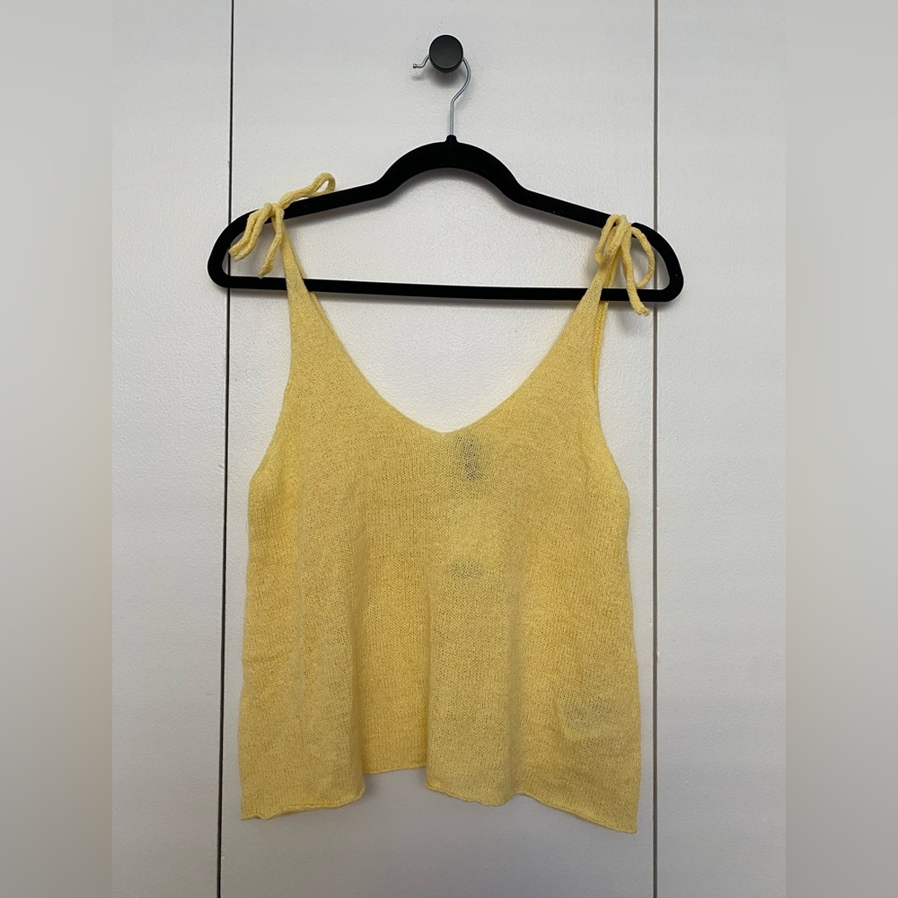 H&M - NWT! Yellow Tie Shoulder Detail Flowy Tank